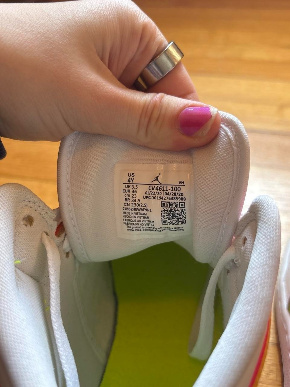 Jordan 1 Mid SE White Sneakers with Pink and Yellow Accents - Picture 5 of 6